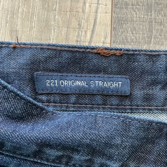 34x30 Lucky Brand 221 Original Straight Jeans 
# 7M12085
Blue Dark Wash - Picture 5 of 9